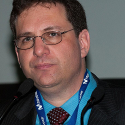 XX кылымдын эң коркунучтуу хакерлеринин бири АКШда каза болду