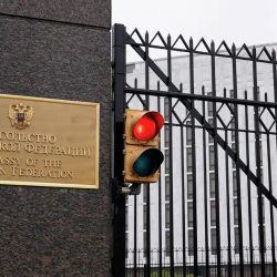 Россиянын Вашингтондогу элчилиги АКШнын жаңы санкцияларына комментарий берди