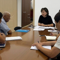 84 жаштагы карыянын үйү менен батирин сот аркылуу алып коюшкан. Ал аргасыздан Акыйкатчыга кайрылды