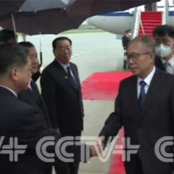 Кытай делегациясы Корея согушундагы элдешүүнүн 70 жылдыгын майрамдоого арналган иш-чарага катышууда