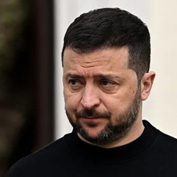 Франция Зеленскийди үчүнчү дүйнөлүк согушту тутантуу ниети бар деп айыптады