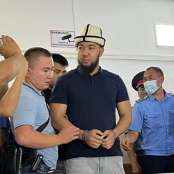 Активист Эртай Искаков камакта калды