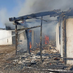 Коңшу өлкөдө көп балалуу үй-бүлөнүн үйүндө өрт чыгып, наристе жан берди