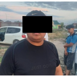 Сокулукта 2 кг баңгизат сатууну көздөгөн жаран кармалды