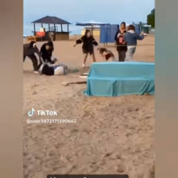 ВИДЕО - Очередное ЧП на Иссык-Куле. На пляже избили девушек и отобрали телефон