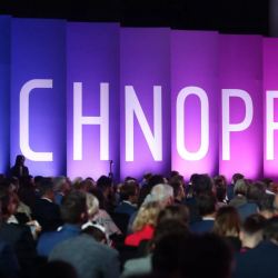 КРдин өкүлдөрү Новосибрскидеги 