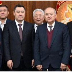 Президенттин Курултай тууралуу чечимине аксакалдар билдирүү жасады