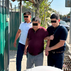 Жалал-Абадда №53 Жазаларды аткаруу мекемесинин жетекчисинин орун басары кармалды