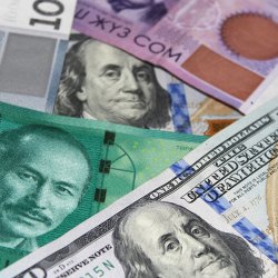 25-август: Доллардын азыркы баасы