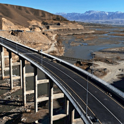 Түндүк-түштүк альтернативдик жолуна таш кулап, жолду жаап калды