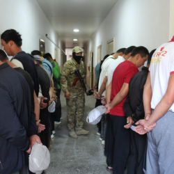 Улак оюнунда адам эмес, ат болуп кишенегендер кармалууда