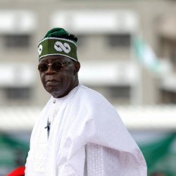 Нигериянын президенти дүйнөнүн бардык өлкөлөрүнөн келген элчилерин чакыртып алды