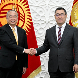Садыр Жапаров принял секретаря Партийного комитета Компартии провинции Шаньдун Линь У