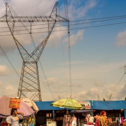 Вся Нигерия осталась без света из-за аварии в электросетях