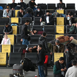 Окумуштуулардын Молдовага кире албай аэропортто калышы. ТИМ үн катты