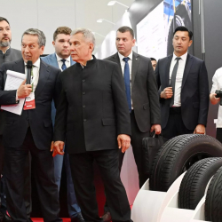 Президент Узбекистана ознакомился с промышленным потенциалом Татарстана