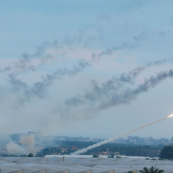 Хамас Израилдин түштүгүнө ракеталык сокку урду