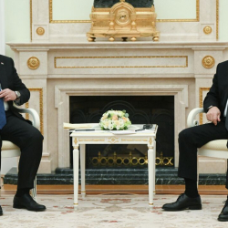 Путин: Жакынкы Чыгыштагы абалдын курчушу — АКШ саясатынын кыйроого учурашы