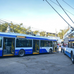 В Бишкеке временно приостановили работу все троллейбусы