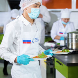 Россия Кыргызстандын окуучуларга ысык тамак берүү тажрыйбасын колдонушу мүмкүн