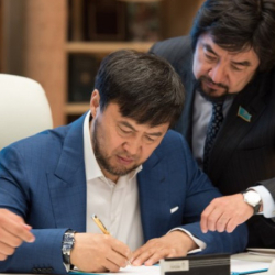 Назарбаевдин иниси мыйзамсыз чыгарган акча кайтарылганы кабарланды