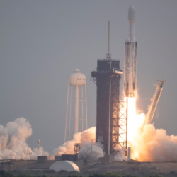 АКШ орбитага аскердик X-37 космопланын учурду