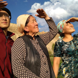 Эрлан Бекчороевдин апасы: 