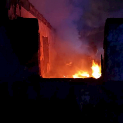 Сүлүктү шаарында турак үйдөн өрт чыкты