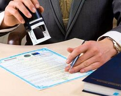 «ПолитКлиника» жана Тemirov Live каналынын журналисттеринин үйүндө тинтүү болду