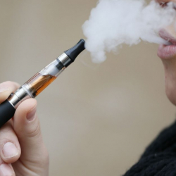 Электрондук чылымга тыюу салуу сунушу коомдук талкууга чыгарылды