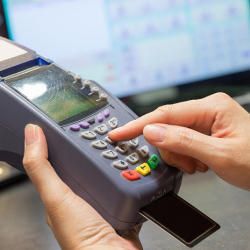 Үч жылдын ичинде ККМ колдонгон ишкерлердин саны 4 эсеге көбөйдү