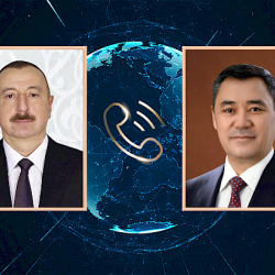 Садыр Жапаров Ильхам Алиевди Азербайжандагы президенттик шайлоодогу жеңиши менен куттуктады