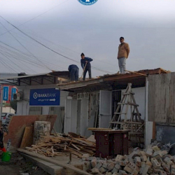 Ош - Раззаков унаа жолунун жээгинде 89 мыйзамсыз курулуш аныкталды