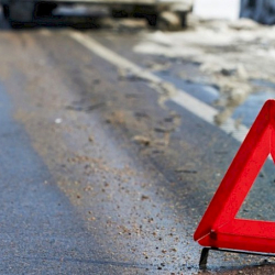 Таластагы жол кырсыгынан он адам жабыркады