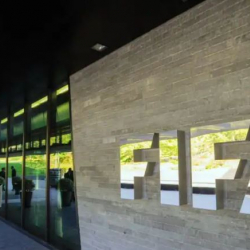 ФИФА: Өзбекстан Ривалдо менен Денилсонго 9.5 миллион евро төлөп бериши керек