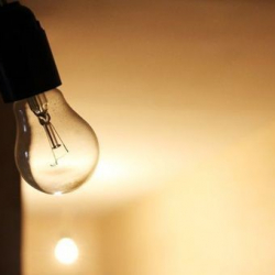 Эртең менен жана кечинде электр жарыгы өчүрүлөт