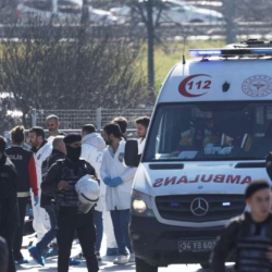 Түркияда 33 киши теракт даярдоого шек саналып кармалды