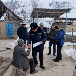 Парламент “чет элдик өкүл” мыйзам долбоорун талкуусуз кабыл алды