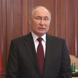 Путин шайлоодо 87% добуш менен утуп чыкты