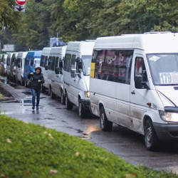 Эми кичи автобустар Киев көчөсү менен каттабайт