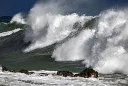 Индонезия бийлиги туристтерге цунами коркунучу тууралуу эскертишти
