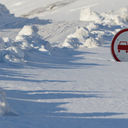 Айдоочуларга эскертүү! Кар көчкү түшүү коркунучу жогору бойдон калууда