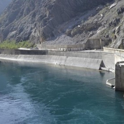 Приток воды в Токтогульском водохранилище в 1,7 раза превышает расход