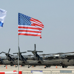 США приостановили поставки оружия Израилю, сообщают СМИ