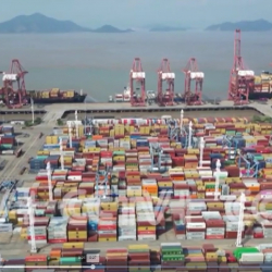 CCTV+: Нинбодогу кытайлык демонстрация зонасы менен Сербиянын ортосундагы соода обороту биринчи кварталда 420 миллион юанды тузду.