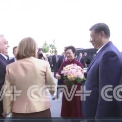 CCTV+: Си Цзиньпин Венгриянын премьер-министри Виктор Орбан уюштурган коштошуу аземине катышты