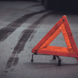 Ысык-Көлдө жол кырсыгынан 3 киши каза болду