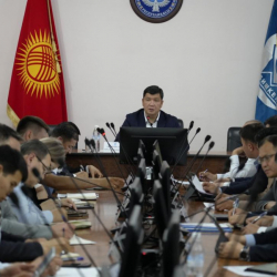 Бишкек шаардык мэриясында маанилүү объектилерди куруу жана реконструкциялоо маселеси талкууланды