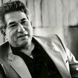 Тбилисидеги сейил бактардын бирине Чыңгыз Айтматовдун ысымы ыйгарылды