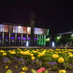 Бишкекте Россия күндөрүнө карата майрамдык концерт тартууланат. Программасы